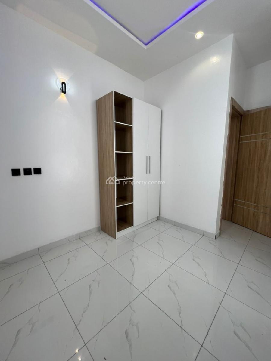 Exclusive 4 Bedroom Terrace Duplex with Inverter, Chevron, Lekki, Lagos, Terraced Duplex for Sale