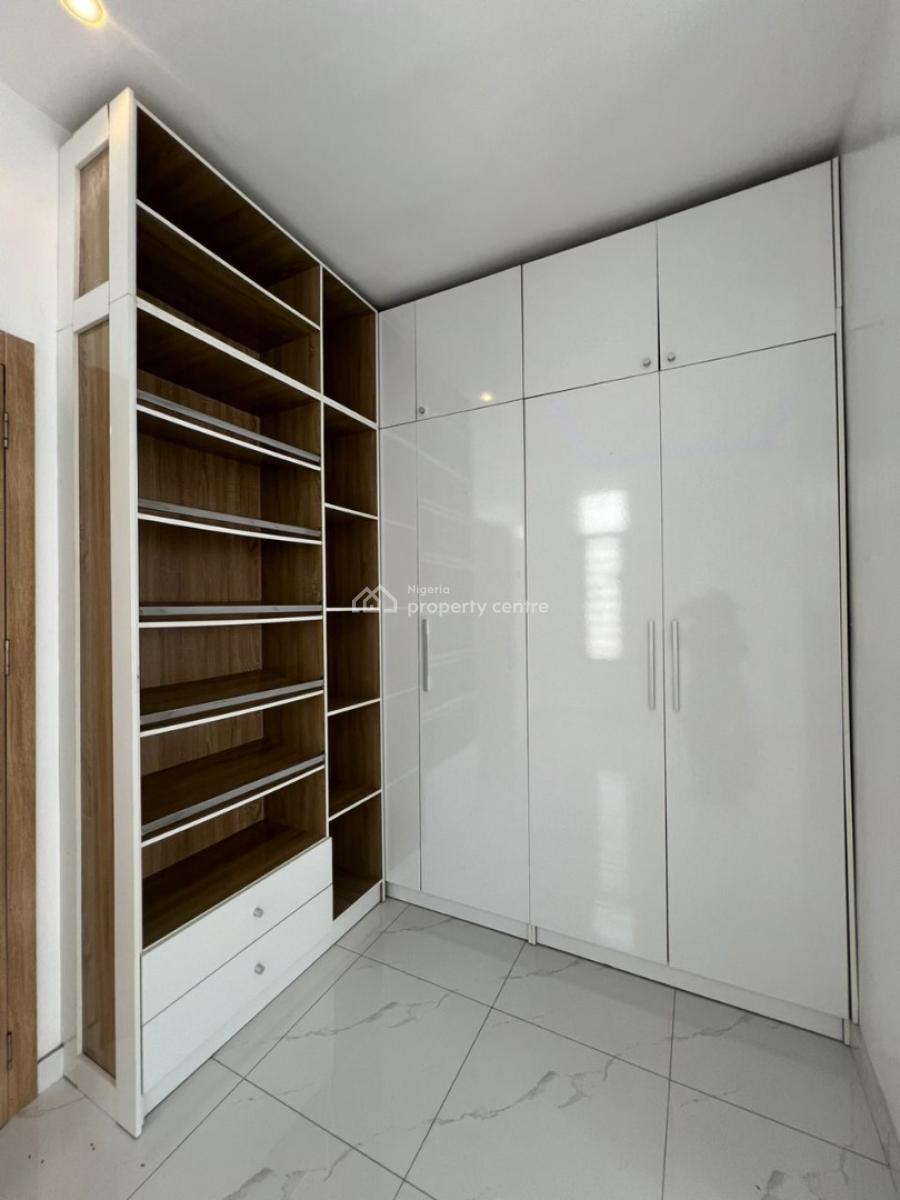 Exclusive 4 Bedroom Terrace Duplex with Inverter, Chevron, Lekki, Lagos, Terraced Duplex for Sale