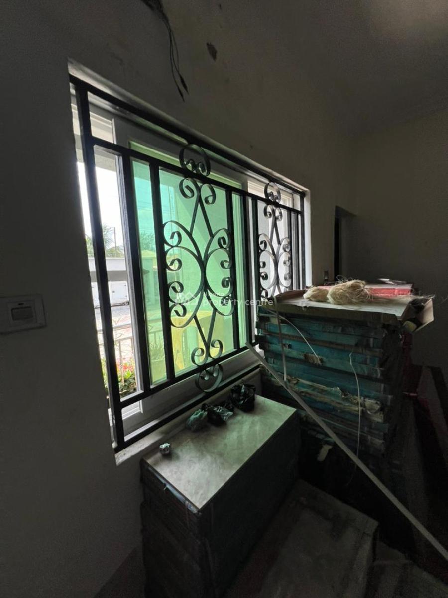 Lovely Spacious 1 Bedroom Apartment with Bq, Lekki Phase 1, Lekki, Lagos, Flat / Apartment for Rent