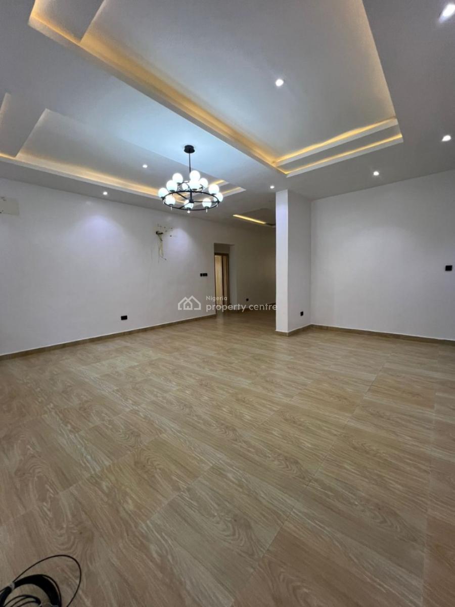 Exquisite Spacious 3 Bedroom Apartment with Bq, Lekki Phase 1, Lekki, Lagos, Flat / Apartment for Rent