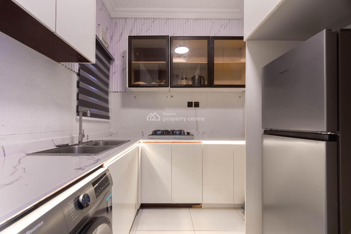 Luxury 2-bedroom Apartment, Lekki Phase 1, Lekki, Lagos, Flat / Apartment Short Let