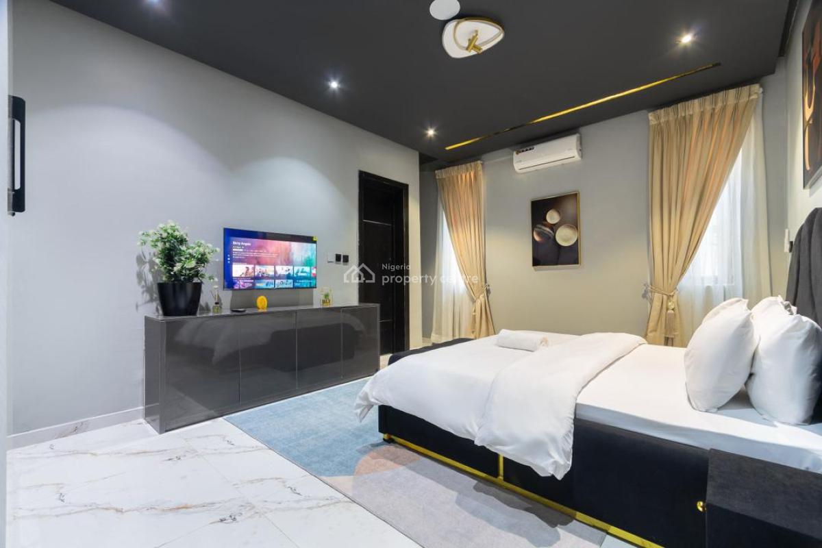 Luxury 2 Bedroom Apartment with Housekeeping and Gymnasium, Ikate, Lekki, Lagos, Flat / Apartment Short Let