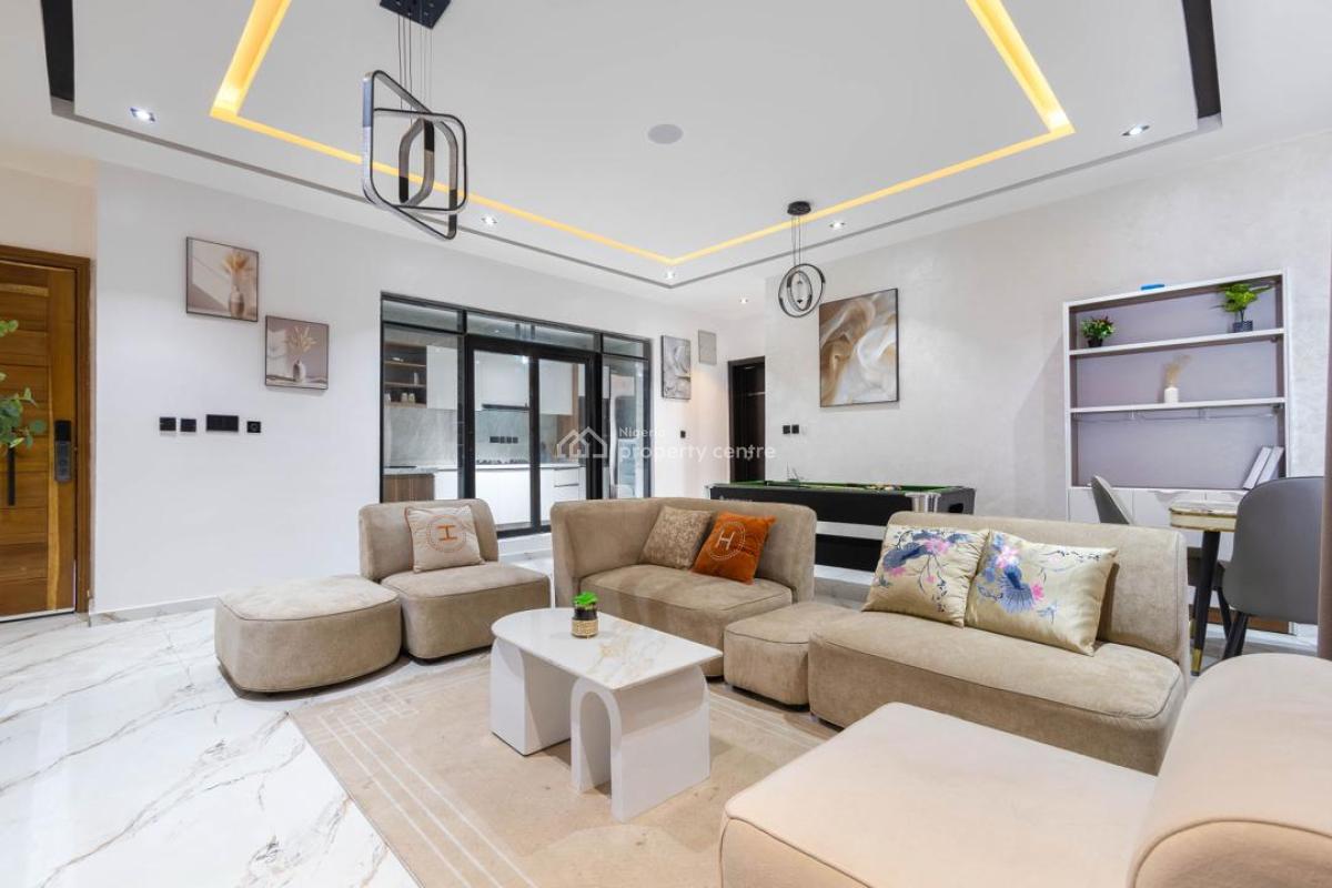 Luxury 2 Bedroom Apartment with Housekeeping and En-suite Rooms, Ikate, Lekki, Lagos, Flat / Apartment Short Let