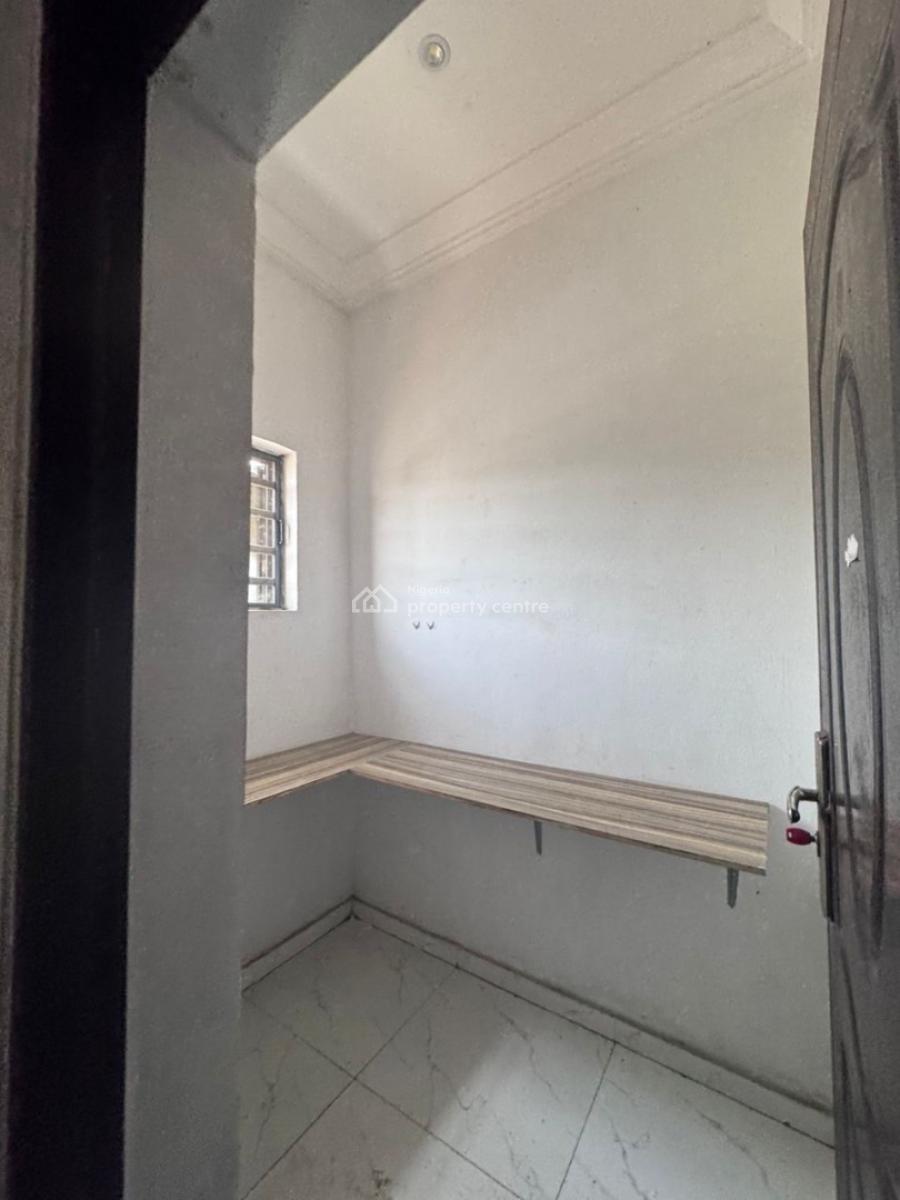 Luxury 2 Bedroom Flat, Ocean Palm Estate, Blenco Lane, Ajah, Lagos, Flat / Apartment for Rent