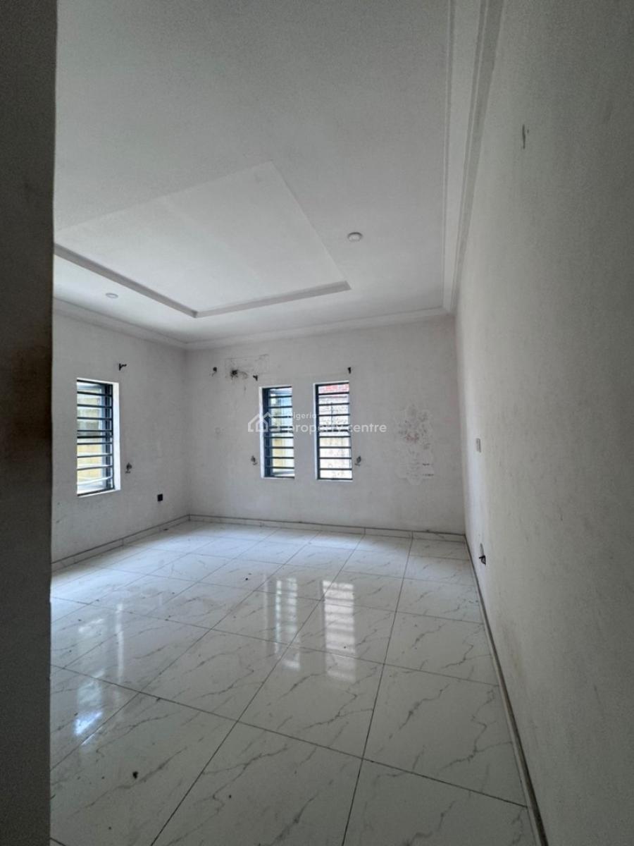 Luxury 2 Bedroom Flat, Ocean Palm Estate, Blenco Lane, Ajah, Lagos, Flat / Apartment for Rent