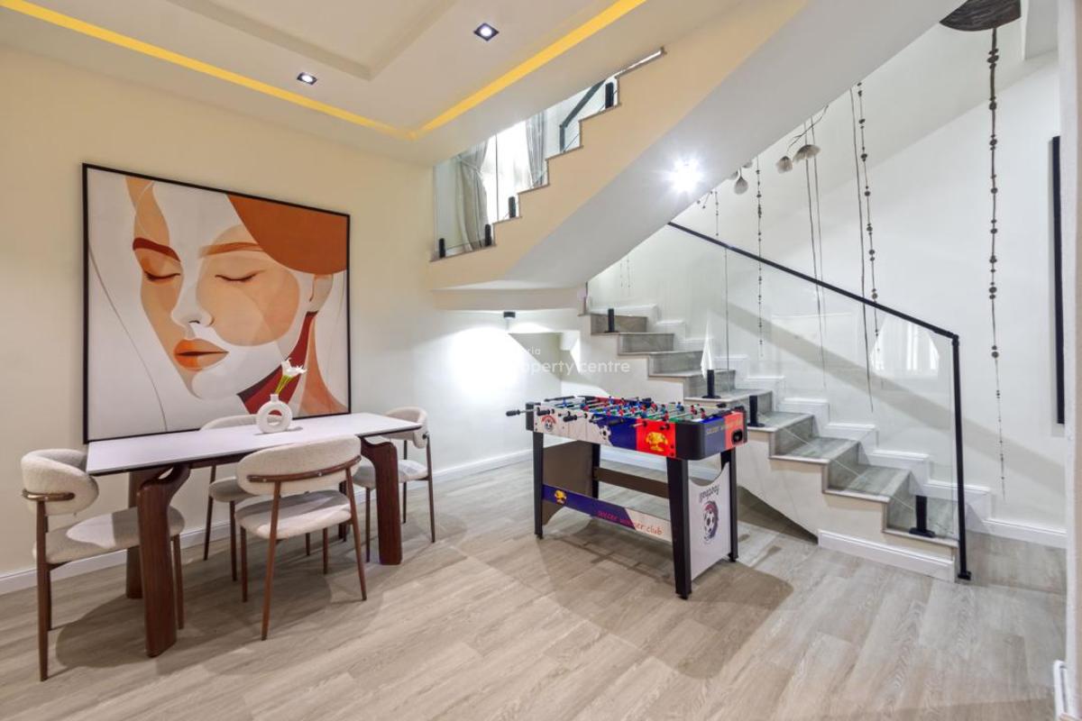 Luxury 1 Bedroom Apartment with Housekeeping and En-suite Rooms, Free Breakfast for 1,soccer Table,lounge Area,amazon, Lekki, Lagos, Flat / Apartment Short Let