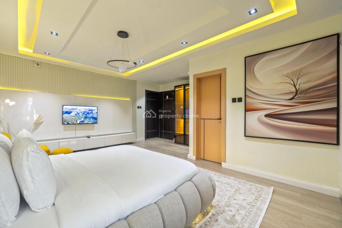 Luxury 1 Bedroom Apartment with Housekeeping and En-suite Rooms, Free Breakfast for 1,soccer Table,lounge Area,amazon, Lekki, Lagos, Flat / Apartment Short Let