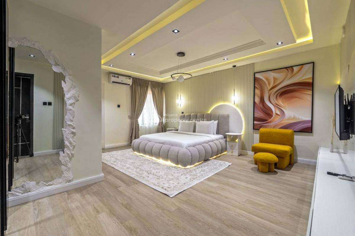 Luxury 1 Bedroom Apartment with Housekeeping and En-suite Rooms, Free Breakfast for 1,soccer Table,lounge Area,amazon, Lekki, Lagos, Flat / Apartment Short Let