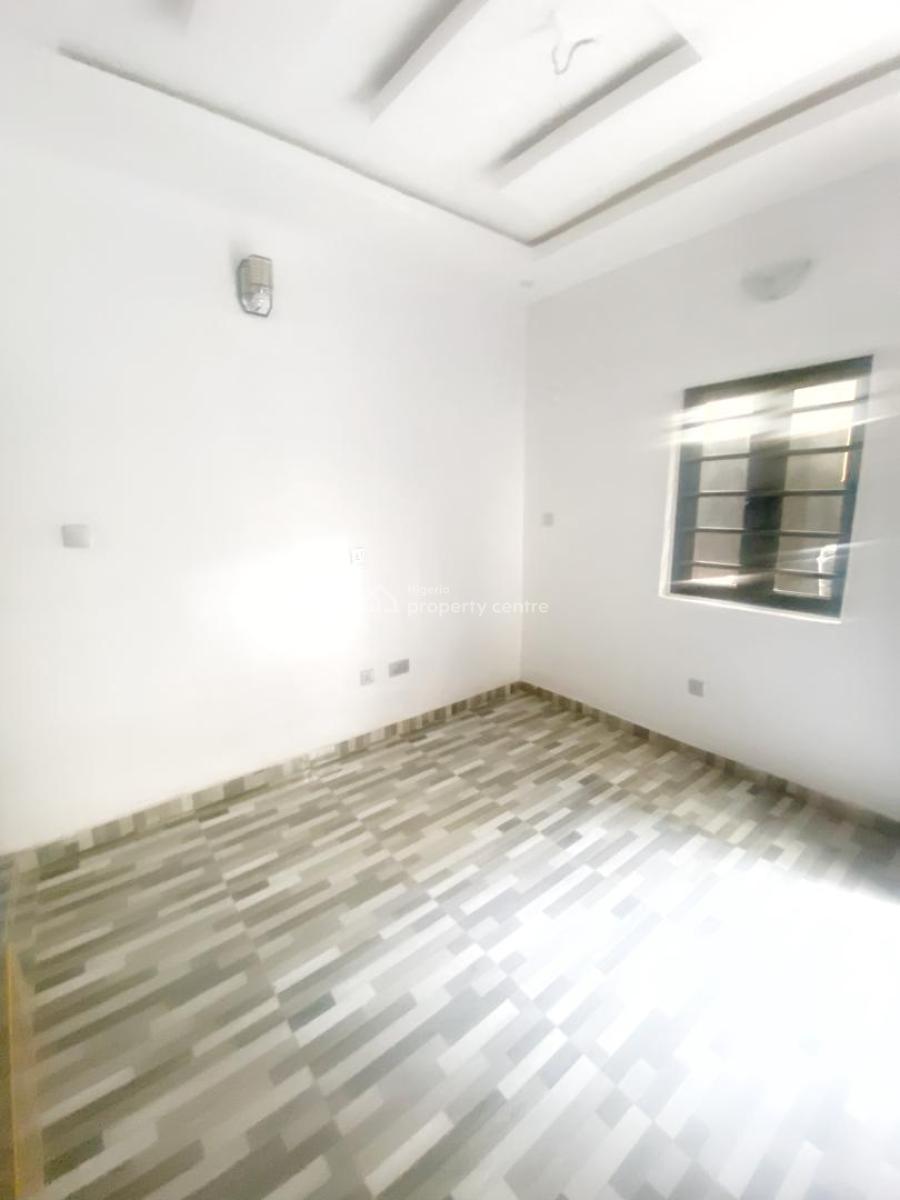 2 Bedroom Duplex, Gra Phase 1, Magodo, Lagos, Flat / Apartment for Rent