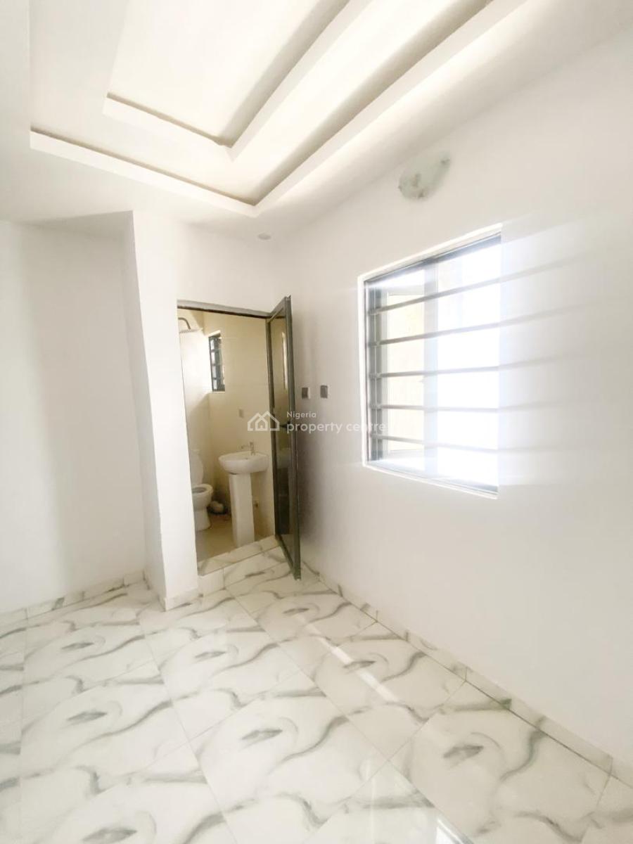 2 Bedroom Duplex, Gra Phase 1, Magodo, Lagos, Flat / Apartment for Rent