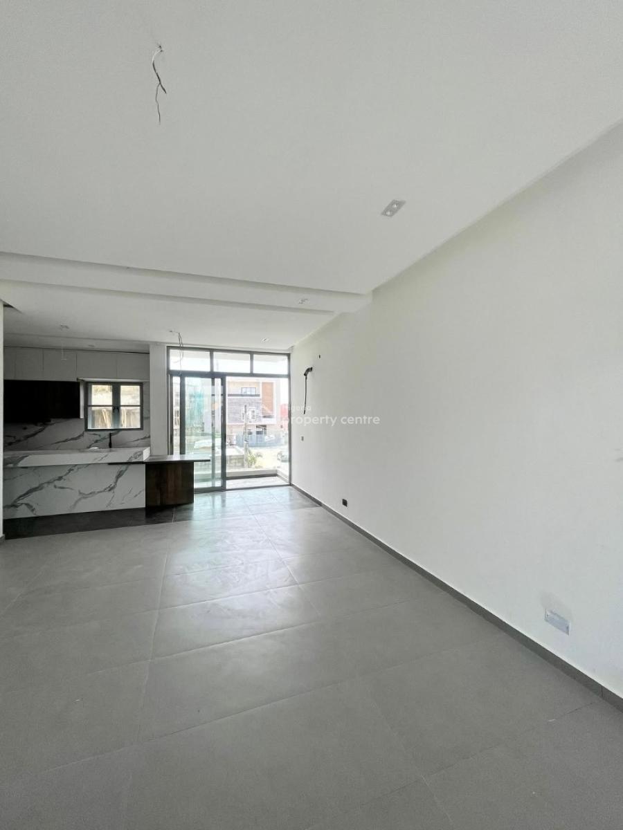 Luxury Three Bedroom Self Compound, Lekki Phase 1, Lekki, Lagos, Terraced Duplex for Sale
