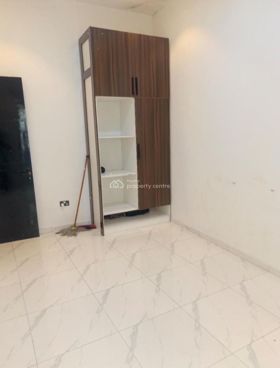 Beautiful 5 Bedroom Semi Detached Duplex with Bq in a Secure Estate, Ikate, Lekki, Lagos, Semi-detached Duplex for Rent