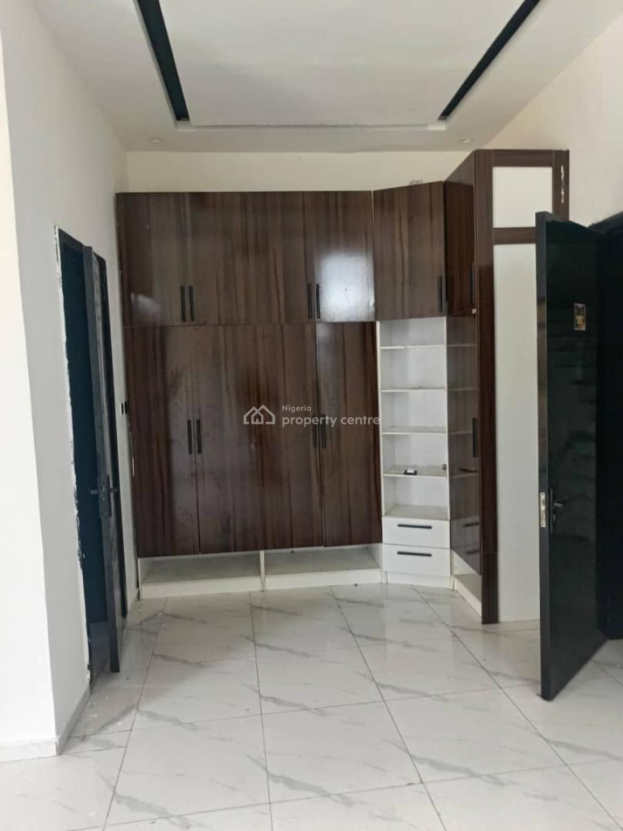 Beautiful 5 Bedroom Semi Detached Duplex with Bq in a Secure Estate, Ikate, Lekki, Lagos, Semi-detached Duplex for Rent