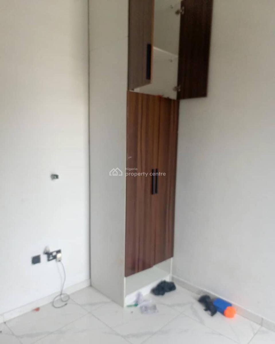 Beautiful 5 Bedroom Semi Detached Duplex with Bq in a Secure Estate, Ikate, Lekki, Lagos, Semi-detached Duplex for Rent