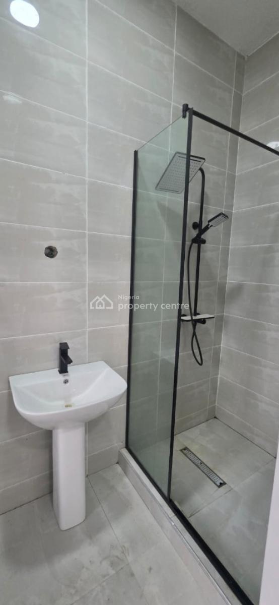 Luxury 3bedroom Apartment with Bq, Off Admiralty Way, Lekki Phase 1, Lekki, Lagos, Flat / Apartment for Rent