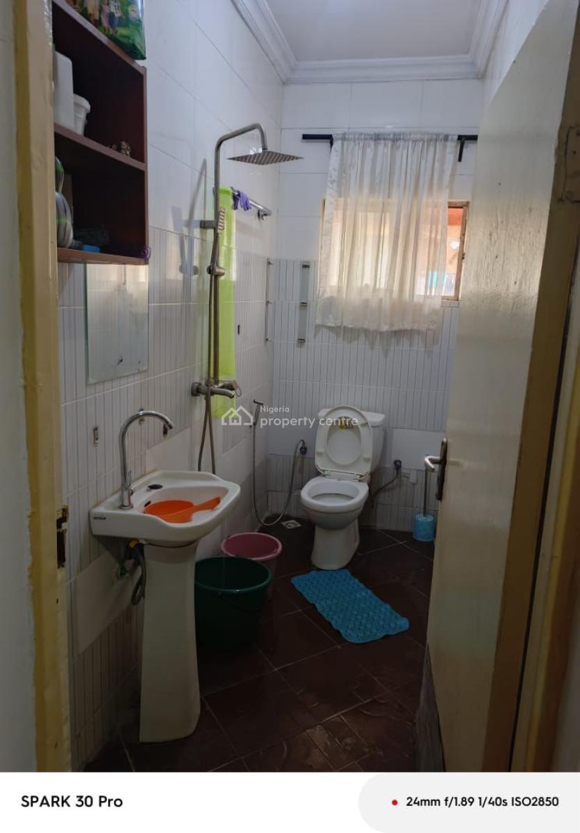 Sweet 2bedroom (three Toilets) Wuye, Wuye, Abuja, Flat / Apartment for Sale