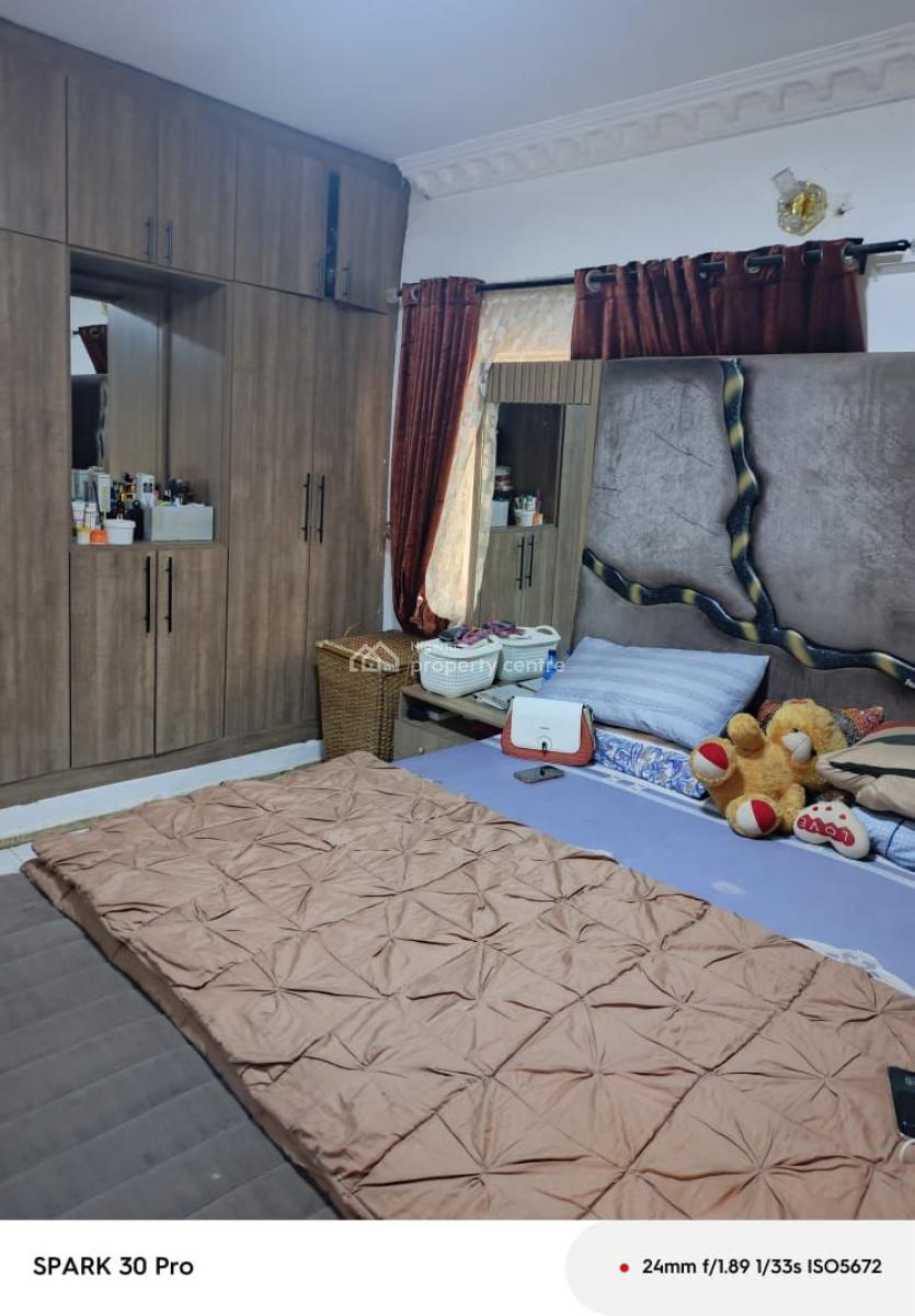 Sweet 2bedroom (three Toilets) Wuye, Wuye, Abuja, Flat / Apartment for Sale
