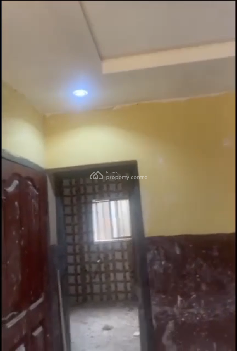 Standard 3 Bedroom @ Green Field, Green Field Estate Lagos, Ago Palace, Isolo, Lagos, Flat / Apartment for Rent