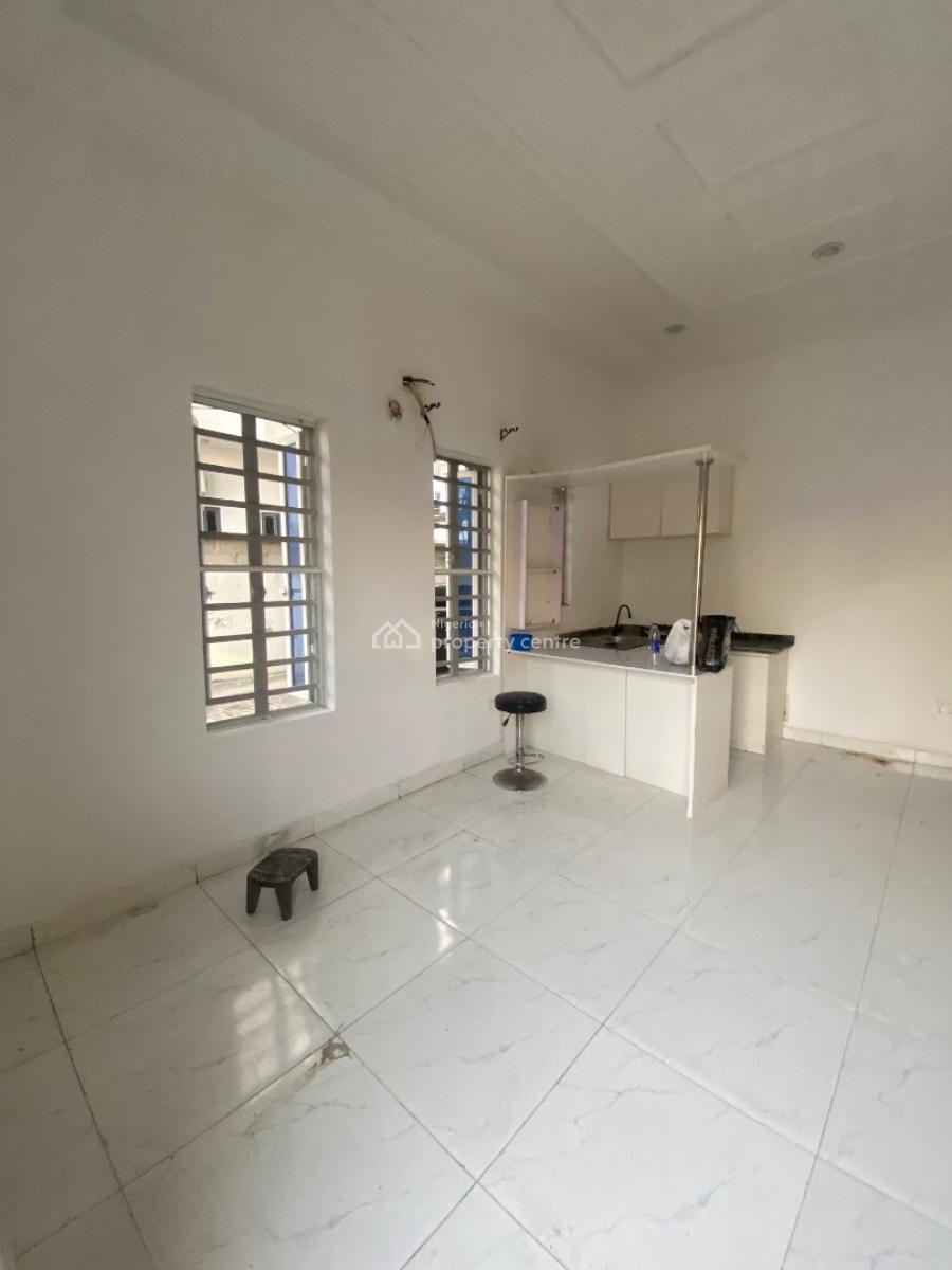 1 Bedroom Mini Flat, Chevron, Lekki, Lagos, Flat / Apartment for Rent
