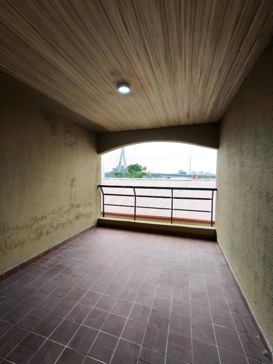 Luxury Serviced 4 Bedroom Maisonette Penthouse Plus Bq, Off Admiralty Road, Lekki, Lagos, Flat / Apartment for Rent