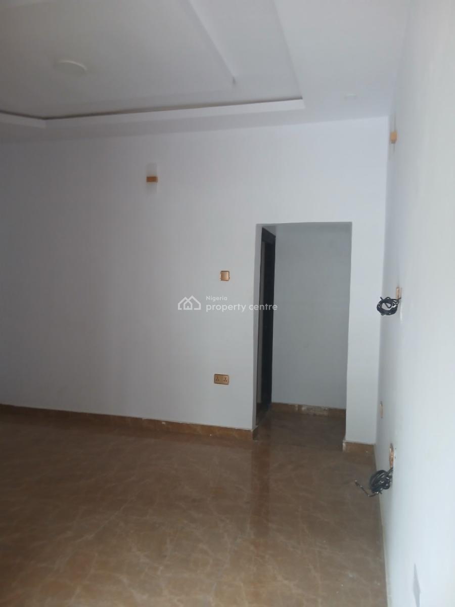 Superb Executive Mini, Yaba, Lagos, Mini Flat (room and Parlour) for Rent