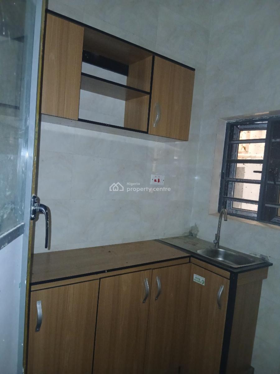 Superb Executive Mini, Yaba, Lagos, Mini Flat (room and Parlour) for Rent