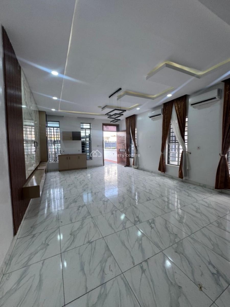 Spacious Self Contain Studio, Oral Estate, Lekki Expressway, Lekki, Lagos, Self Contain (single Rooms) for Rent