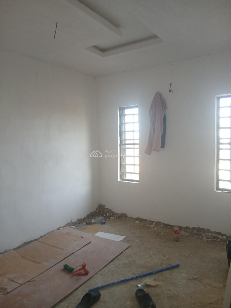 New Lovely 2-bedroom, Yaba, Lagos, Flat / Apartment for Rent