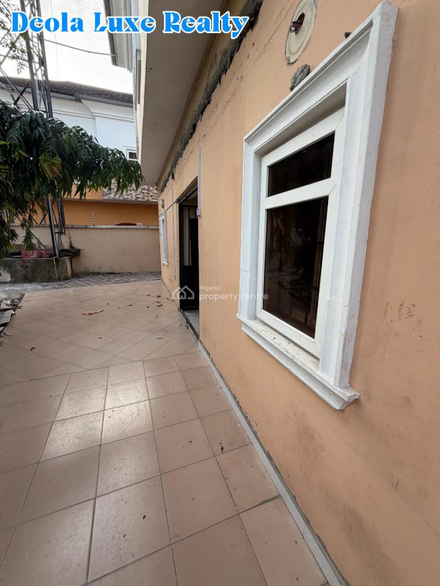 Hot Deal:a Well Maintained 5 Bedrooms Detached Duplex with 2 Rooms Bq, Off Admiralty Way, Lekki Phase 1, Lekki, Lagos, Detached Duplex for Rent