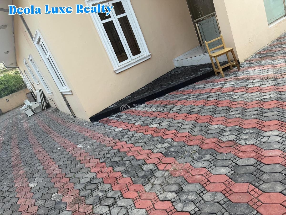 Hot Deal:a Well Maintained 5 Bedrooms Detached Duplex with 2 Rooms Bq, Off Admiralty Way, Lekki Phase 1, Lekki, Lagos, Detached Duplex for Rent