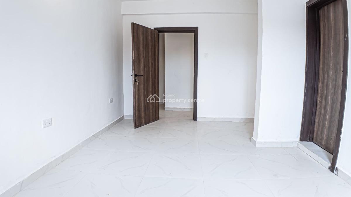 Well Maintained 3 Bedroom Apartment, Surulere, Lagos, Flat / Apartment for Sale