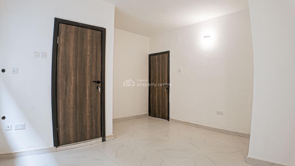 Well Maintained 3 Bedroom Apartment, Surulere, Lagos, Flat / Apartment for Sale