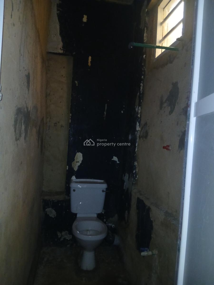 Lovely Executive Mini Flat Office, Yaba, Lagos, Office Space for Rent