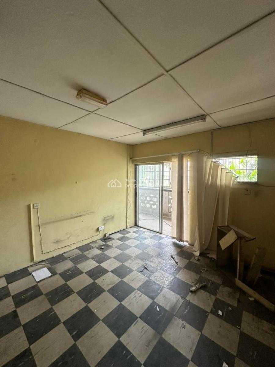 House on Large Land Measuring 2000sqm, Victoria Island (vi), Lagos, Commercial Property for Rent