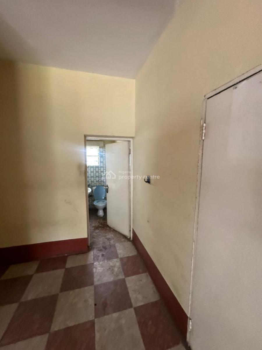 House on Large Land Measuring 2000sqm, Victoria Island (vi), Lagos, Commercial Property for Rent