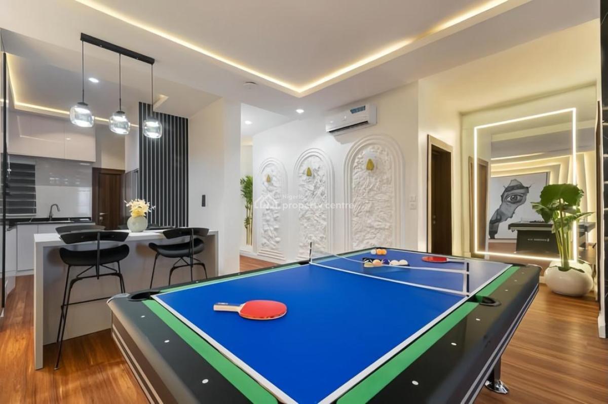 3bedroom Apartment with Ps5, Swimming Pool,air Hockey, 24/7 Security, Lekki Phase 1, Lekki, Lagos, Flat / Apartment Short Let