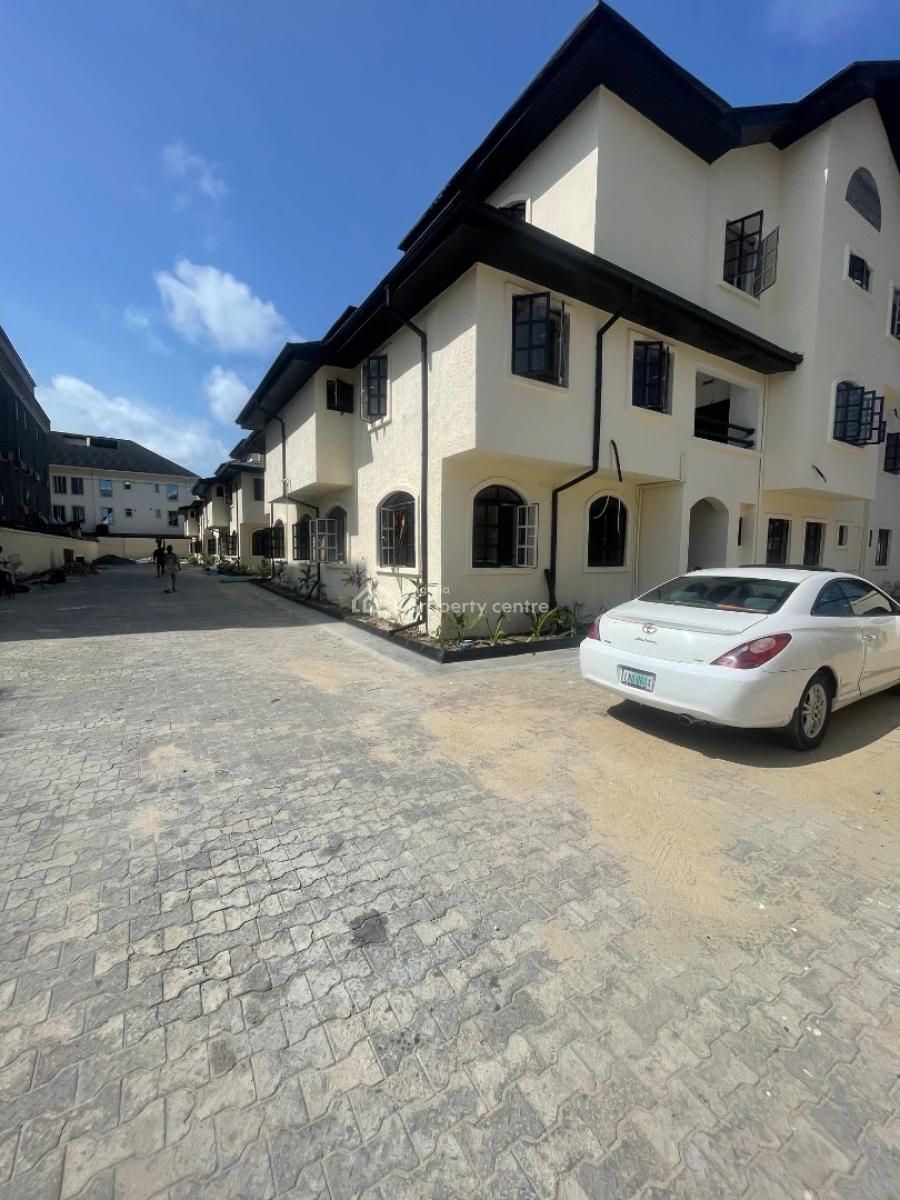 Newly Renovated 2 Bedroom Apartments, Oniru, Oniru, Victoria Island (vi), Lagos, Flat / Apartment for Rent