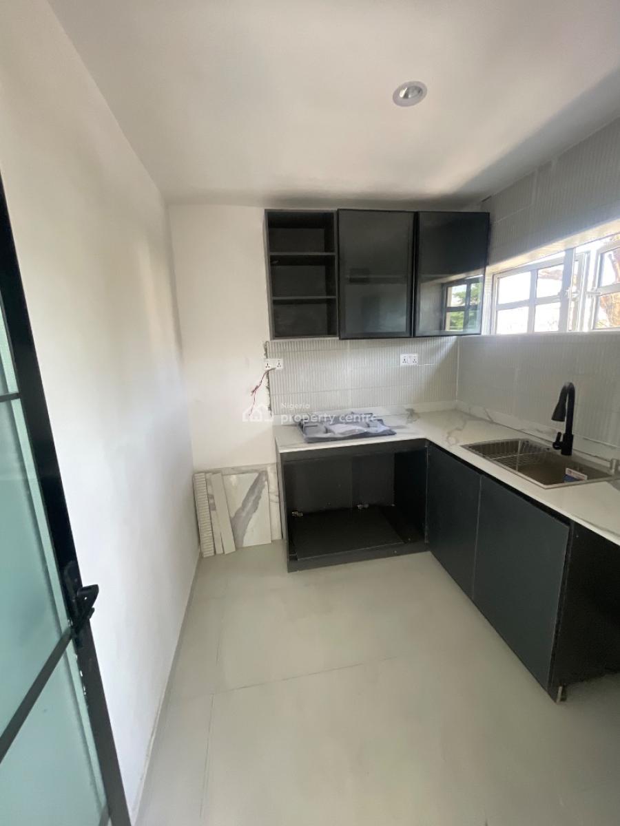 Newly Renovated 2 Bedroom Apartments, Oniru, Oniru, Victoria Island (vi), Lagos, Flat / Apartment for Rent