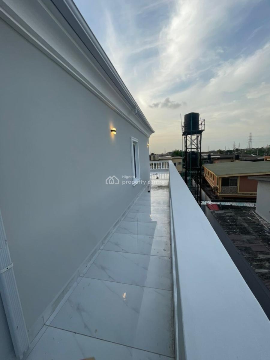 Exquisitely and Luxurious Built 5bedroom Duplex, Gbagada, Lagos, Detached Duplex for Sale