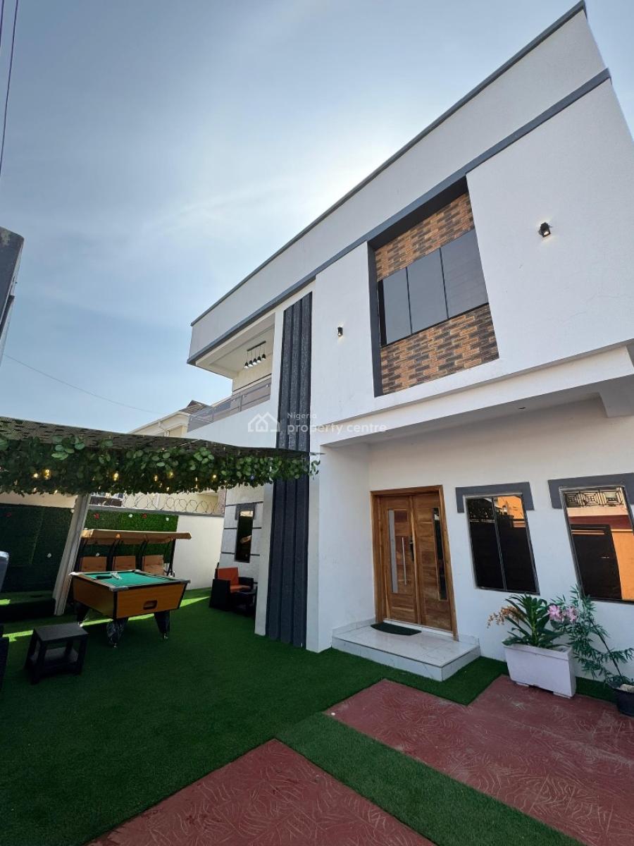 4 Bedroom Fully Automated Apartment with Smart Lock Swimming Pool,, Lekki Phase 1, Lekki, Lagos, Flat / Apartment Short Let