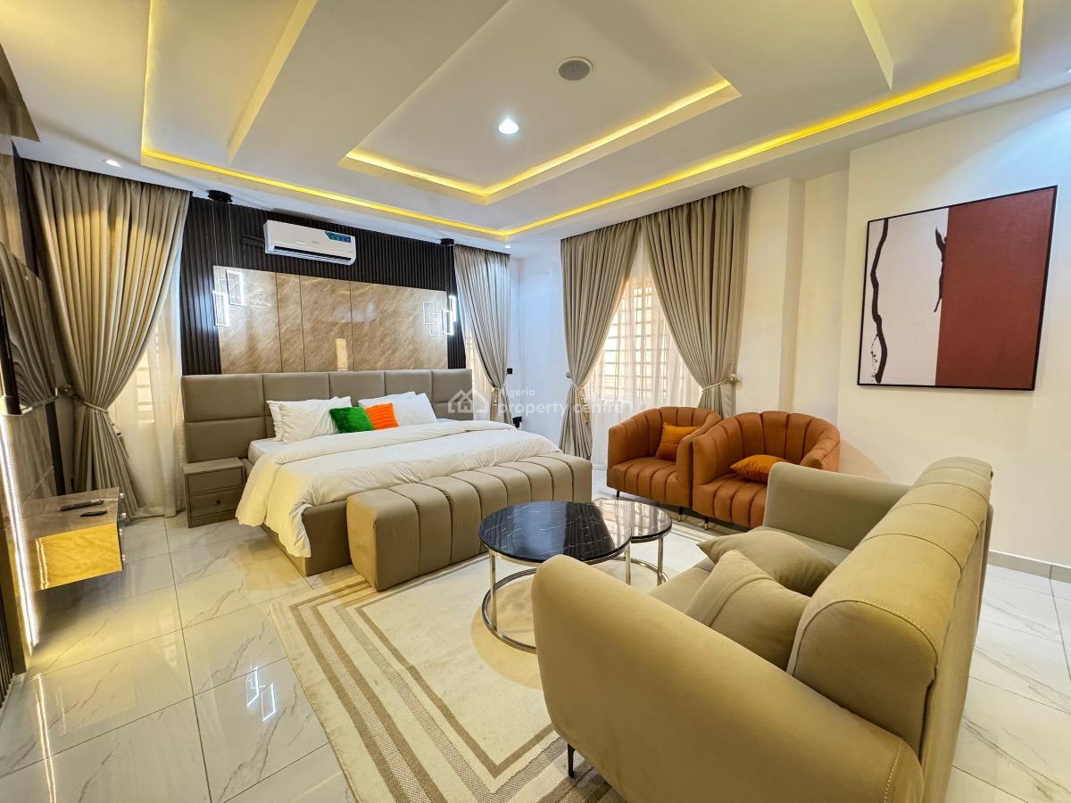 4 Bedroom Fully Automated Apartment with Smart Lock Swimming Pool,, Lekki Phase 1, Lekki, Lagos, Flat / Apartment Short Let