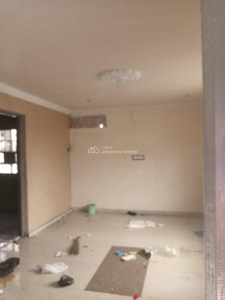 Decent 2 Bedroom Flat, Atunrase Estate, Gbagada, Lagos, House for Rent