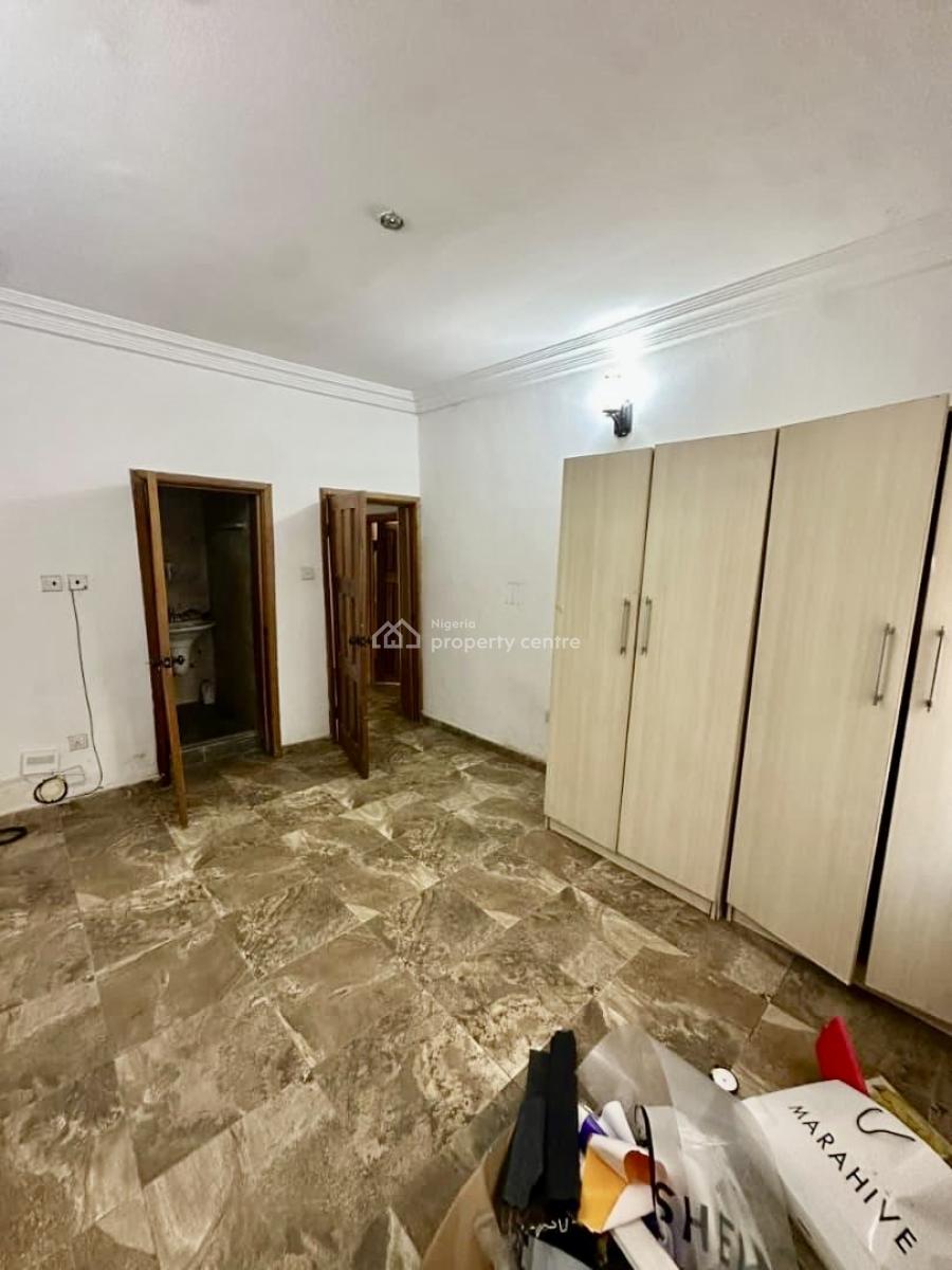 Well Maintained Self Service in a Serene Environment, Ologolo, Lekki, Lagos, Flat / Apartment for Rent