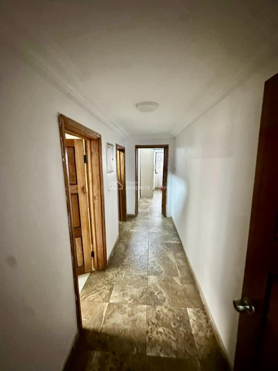 Well Maintained Self Service in a Serene Environment, Ologolo, Lekki, Lagos, Flat / Apartment for Rent