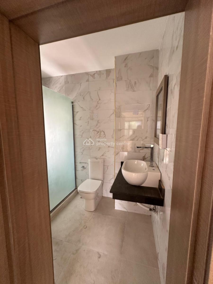29  Units of 3-bedroom Flats All En Suite in Ikoyi, Old Ikoyi, Ikoyi, Lagos, Flat / Apartment for Rent