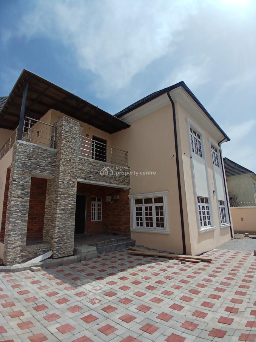 Fully Furnished 5 Bedroom Fully Detached Duplex with 2room Bq, Guzape District Abuja Diplomatic Zone, Guzape District, Abuja, Detached Duplex for Sale