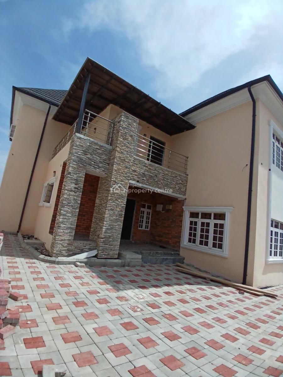 Fully Furnished 5 Bedroom Fully Detached Duplex with 2room Bq, Guzape District Abuja Diplomatic Zone, Guzape District, Abuja, Detached Duplex for Sale
