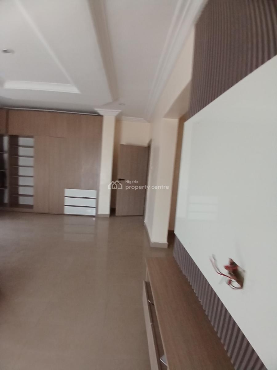 Fully Furnished 5 Bedroom Fully Detached Duplex with 2room Bq, Guzape District Abuja Diplomatic Zone, Guzape District, Abuja, Detached Duplex for Sale