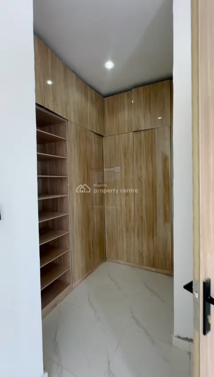 a Well-detailed, 4 Bedroom with Bq, Henrys Court, Lekki Atlantic Garden Estate, Alabiko , Off General Pai, Ajah, Lagos, Semi-detached Duplex for Rent