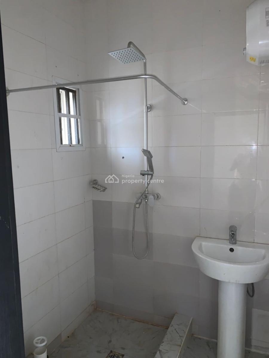 Spacious 2bedrooms Self Service Apartment, Lekki Phase 1, Lekki, Lagos, Flat / Apartment for Rent